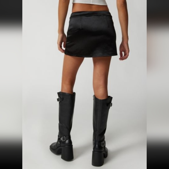 Satin Micro Mini Skort with Stretch - Picture 11 of 13